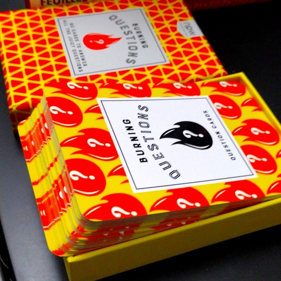 BURNING QUESTIONS Card Game - Picture 5 of 6